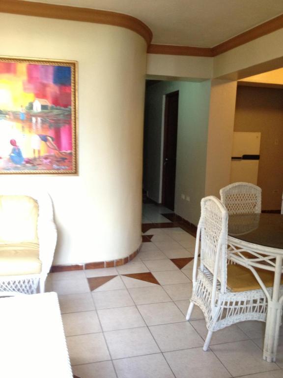 סנטו דומינגו Hostal Plaza Yu מראה חיצוני תמונה