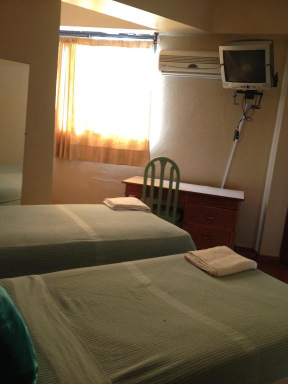 סנטו דומינגו Hostal Plaza Yu מראה חיצוני תמונה