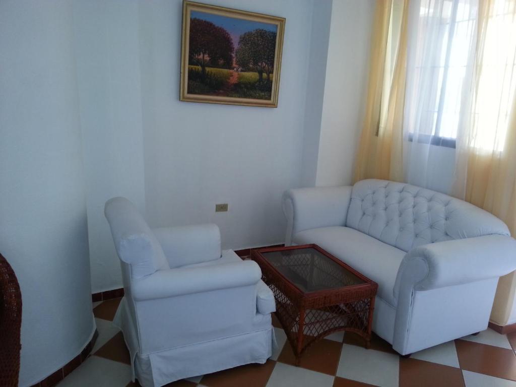 סנטו דומינגו Hostal Plaza Yu מראה חיצוני תמונה